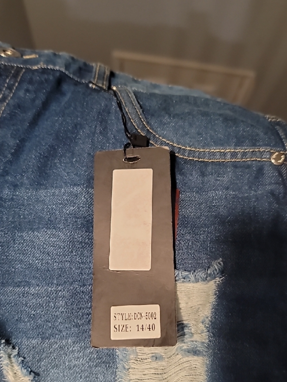 Men's Relaxed Ripped Blue Jeans - Picture 4 of 4